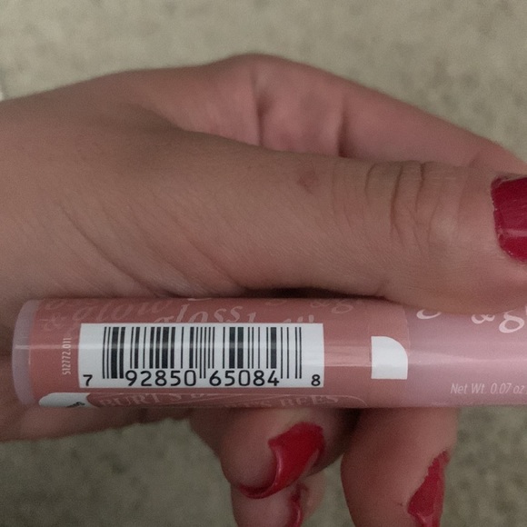 Brand new Burt’s Bees glossy balm in chai time 905! - Picture 3 of 3